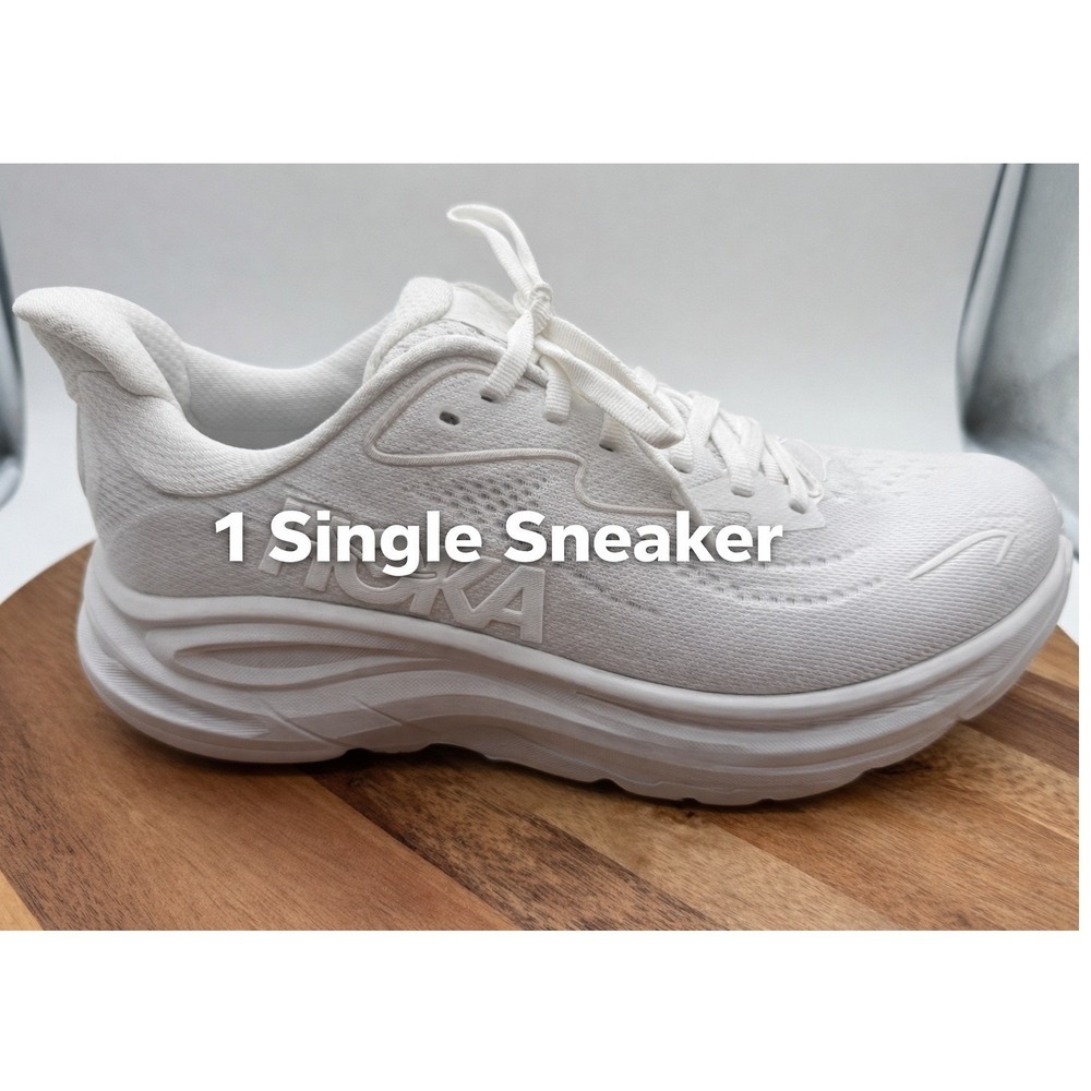 Single Right Sneaker Women's Size 8B Hoka Clifton 9 White White 0429